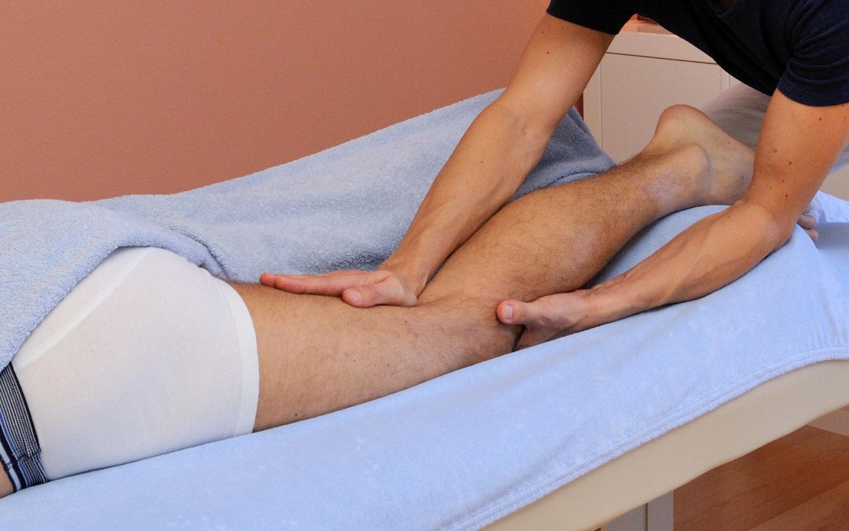 dionysBEWEGT - Dionys Schwery | Praxis für Akupunktur-Massage nach Radloff und Yoga | Zürich dionysBEWEGT - Dionys Schwery | Praxis für Akupunktur-Massage nach Radloff und Yoga | Zürich